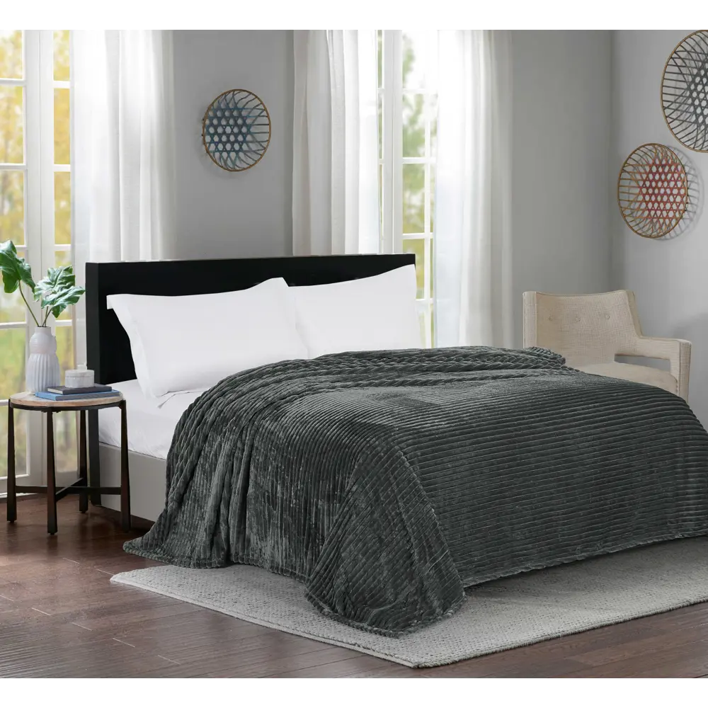 Фото 12 Плед Line 150x200 см велсофт цвет графит Paris 2 Фото 12 Плед Line 150x200 см велсофт цвет графит Paris 2