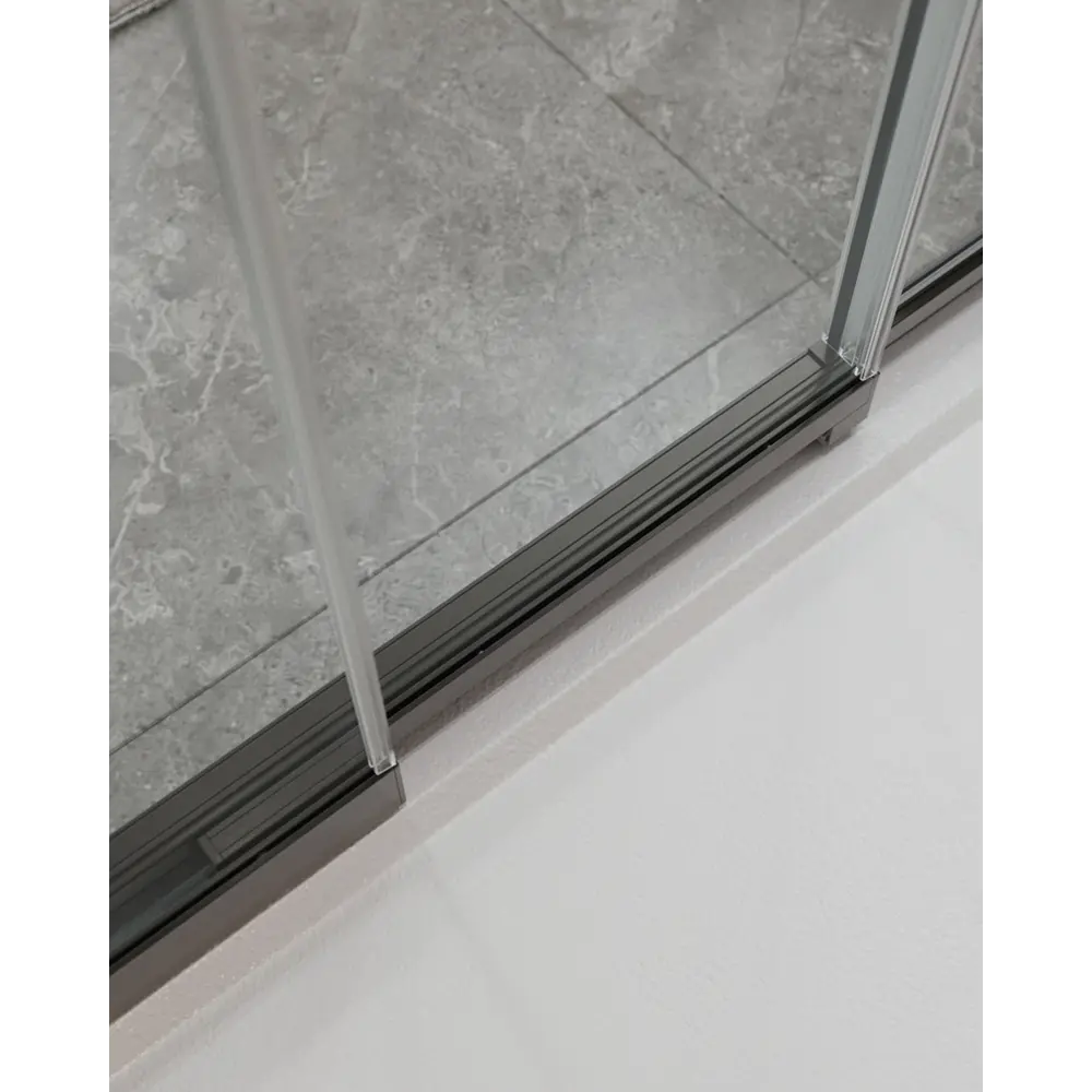 Фото 4 Душевая дверь Cezares Molveno-BF-3-100-C-GM-IV 100см эффект стекла прозрачный раздвижной Фото 4 Душевая дверь Cezares Molveno-BF-3-100-C-GM-IV 100см эффект стекла прозрачный раздвижной