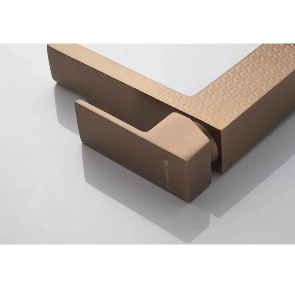 Фото 10 Смеситель для раковины Knotlor KN-20-RBP-LM однорычажный цвет бронза Фото 10 Смеситель для раковины Knotlor KN-20-RBP-LM однорычажный цвет бронза