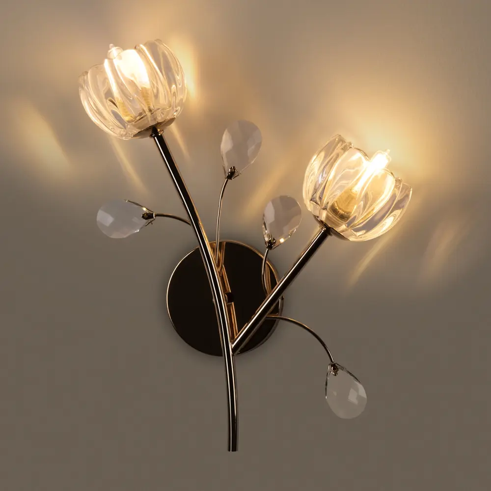 Фото Светильник бра настенный Freya Fioress цвет золотой Фото Светильник бра настенный Freya Fioress цвет золотой