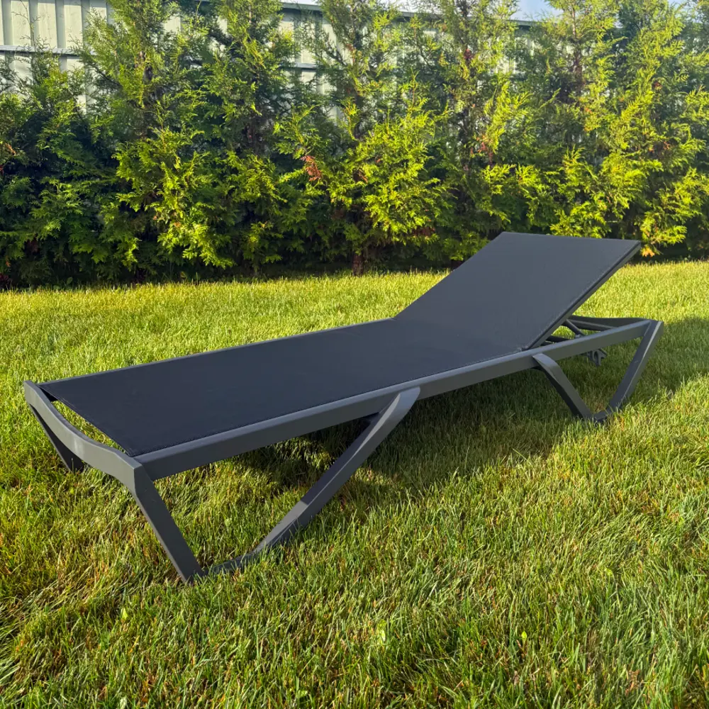 Фото 3 Комплект шезлонгов Royal Family ENZO в черном цвете Фото 3 Комплект шезлонгов Royal Family ENZO в черном цвете