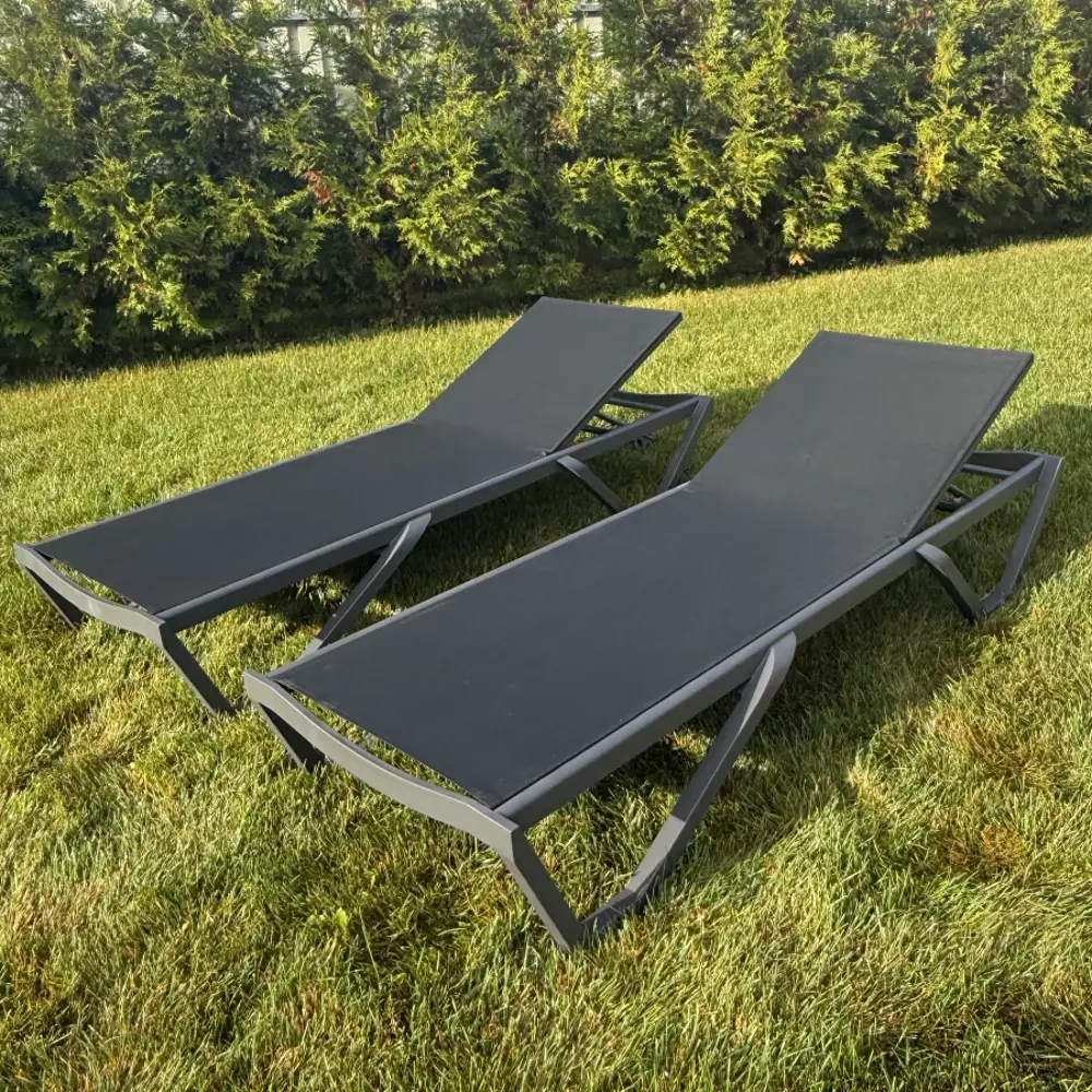 Фото Комплект шезлонгов Royal Family ENZO в черном цвете Фото Комплект шезлонгов Royal Family ENZO в черном цвете