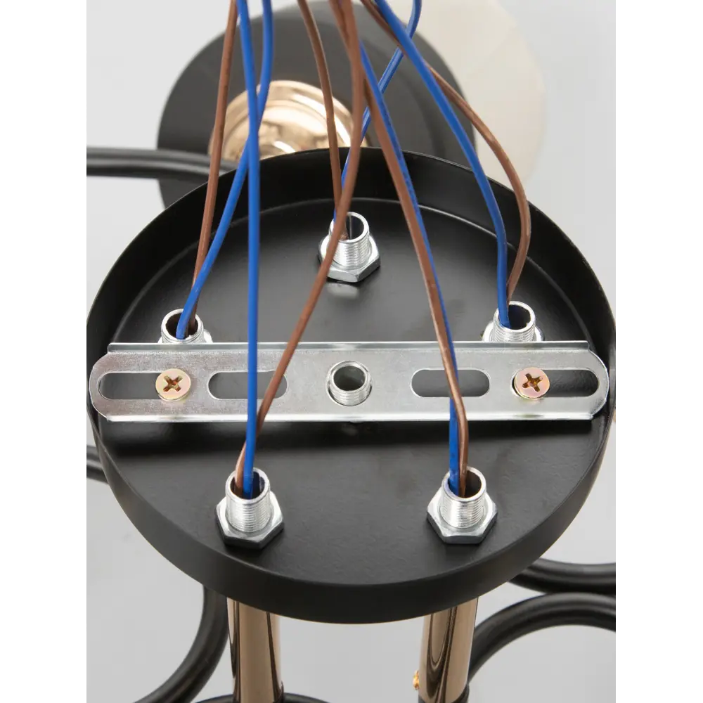 Фото 8 Люстра потолочная Bayerlux Сима-ленд 9717734 5 ламп 3 м² цвет белый Фото 8 Люстра потолочная Bayerlux Сима-ленд 9717734 5 ламп 3 м² цвет белый