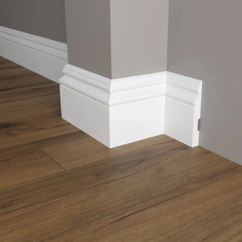 Фото 2 Плинтус напольный Perfect Plus P9950 126x16x2000 мм ударопрочный белый под покраску Фото 2 Плинтус напольный Perfect Plus P9950 126x16x2000 мм ударопрочный белый под покраску