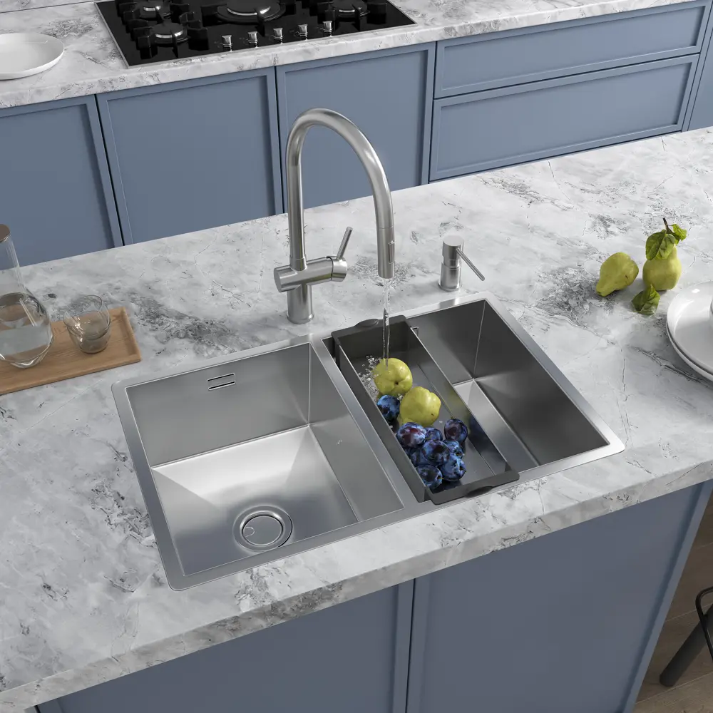 Фото 3 Смеситель Reflexion Lago RX9904SS для кухни с вытяжным изливом полированная сталь Фото 3 Смеситель Reflexion Lago RX9904SS для кухни с вытяжным изливом полированная сталь