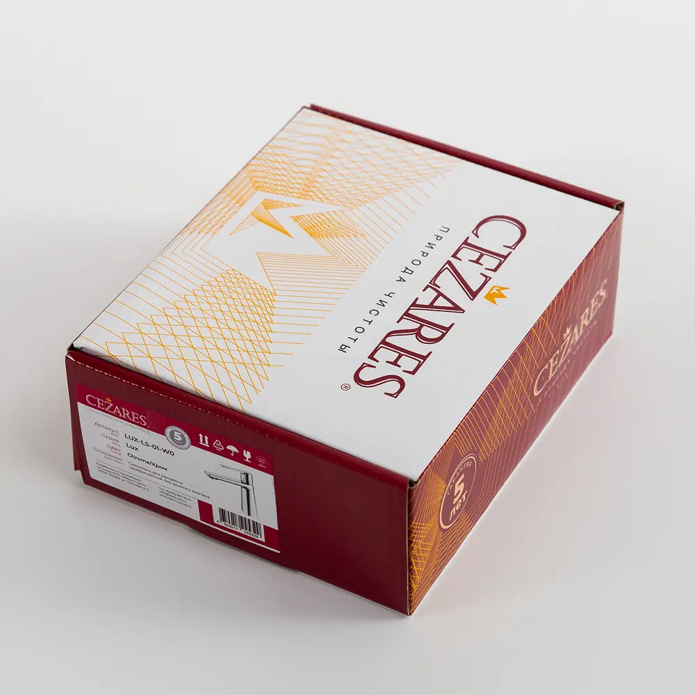 Фото 6 Смеситель для раковины Cezares LUX-LS-01-W0 однорычажный цвет хром Фото 6 Смеситель для раковины Cezares LUX-LS-01-W0 однорычажный цвет хром