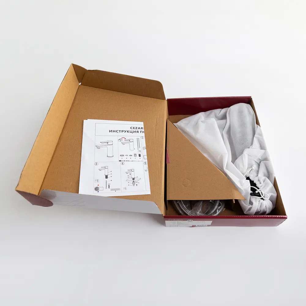 Фото 6 Смеситель для раковины Cezares RELAX-LC2-NOP-W0 однорычажный цвет черный матовый Фото 6 Смеситель для раковины Cezares RELAX-LC2-NOP-W0 однорычажный цвет черный матовый