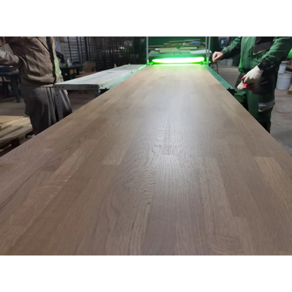 Фото 10 Столешница для кухни из массива дуба WOODLIGHT 2000x600x40 мм цвет натуральный дуб без покрытия Фото 10 Столешница для кухни из массива дуба WOODLIGHT 2000x600x40 мм цвет натуральный дуб без покрытия