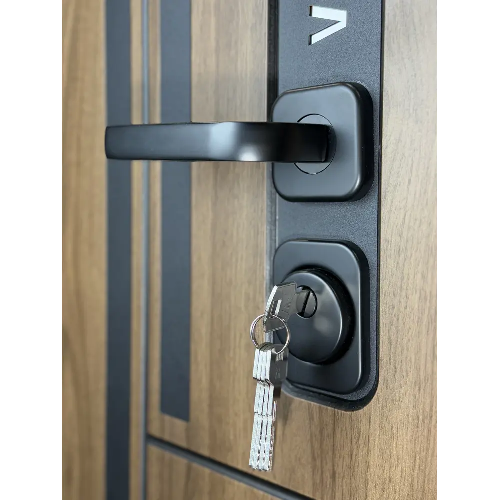 Фото 6 Входная дверь Foreman Verto 4 левый 205x86см цвет орех пекан шоколад/белая шагрень Фото 6 Входная дверь Foreman Verto 4 левый 205x86см цвет орех пекан шоколад/белая шагрень