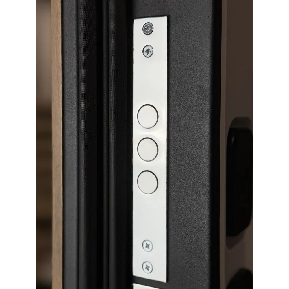 Фото 9 Входная дверь Foreman Verto 4 левый 205x86см цвет орех пекан шоколад/белая шагрень Фото 9 Входная дверь Foreman Verto 4 левый 205x86см цвет орех пекан шоколад/белая шагрень