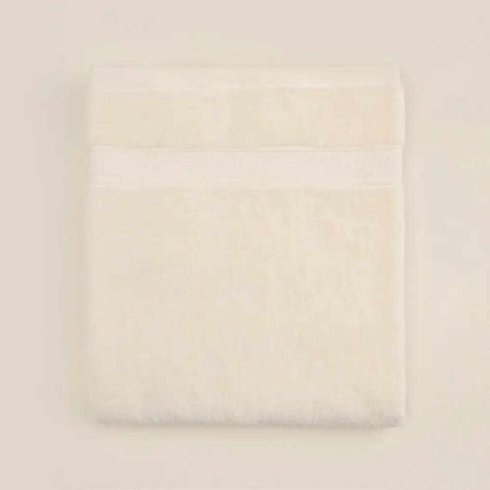 Фото 7 Полотенце махровое Sima-Land HomeClassic Айвори 100x180 см Фото 7 Полотенце махровое Sima-Land HomeClassic Айвори 100x180 см