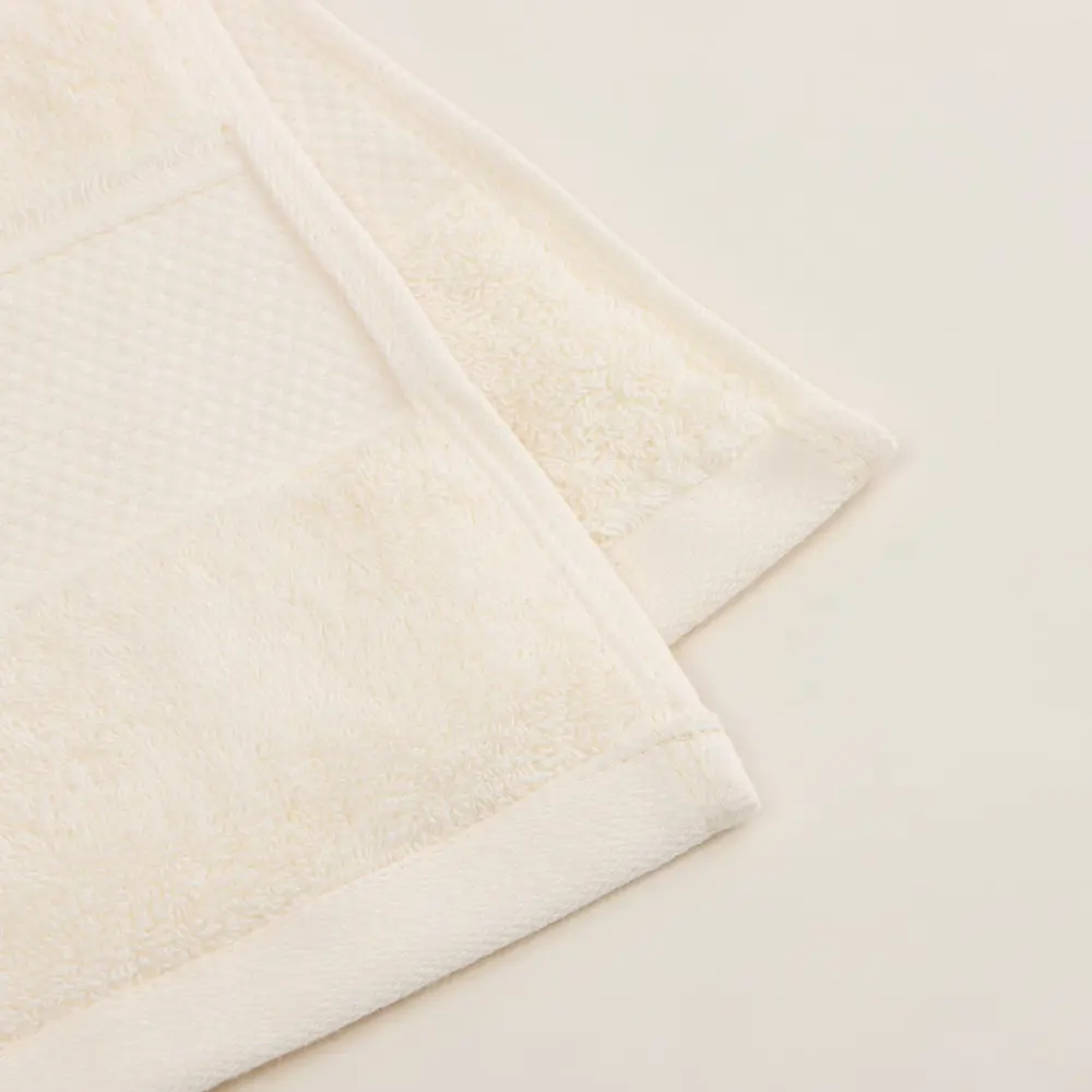 Фото 9 Полотенце маxровое Sima-Land HomeClassic Айвори 90x150 см Фото 9 Полотенце маxровое Sima-Land HomeClassic Айвори 90x150 см