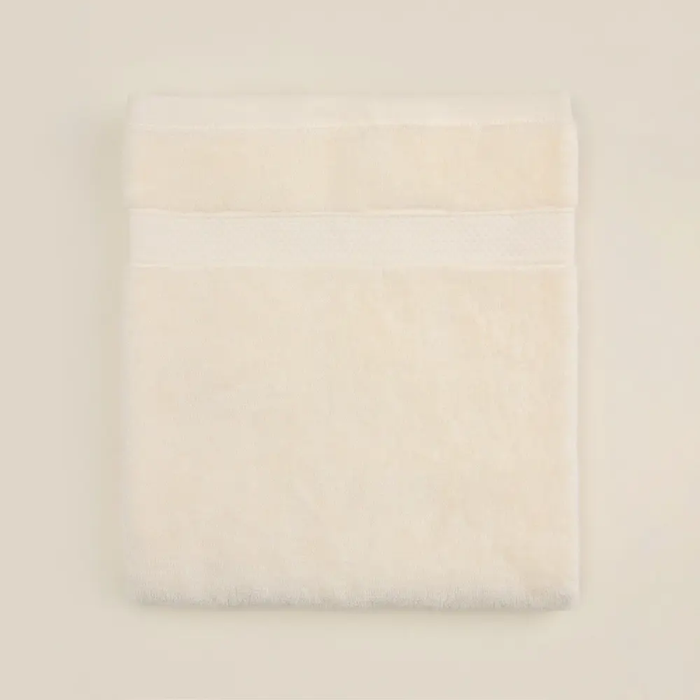 Фото 14 Полотенце маxровое Sima-Land HomeClassic Айвори 90x150 см Фото 14 Полотенце маxровое Sima-Land HomeClassic Айвори 90x150 см