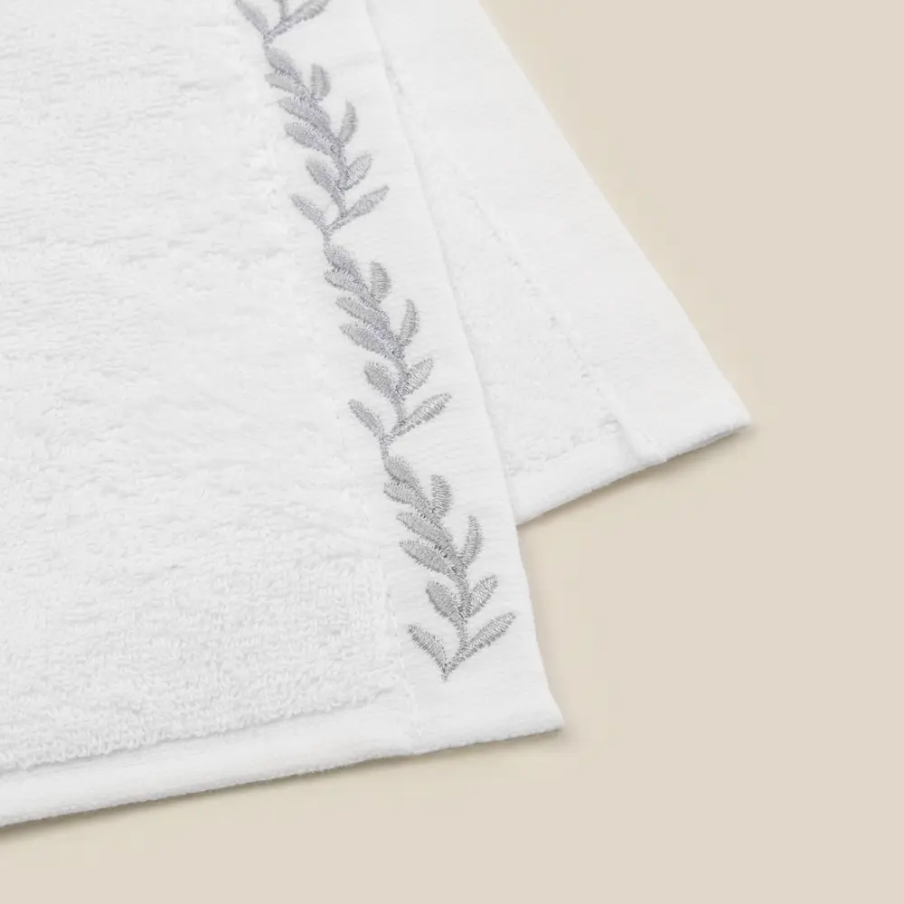 Фото 5 Полотенце маxровое Sima-Land HomeFloral Блан де Блан 90x150 см Фото 5 Полотенце маxровое Sima-Land HomeFloral Блан де Блан 90x150 см