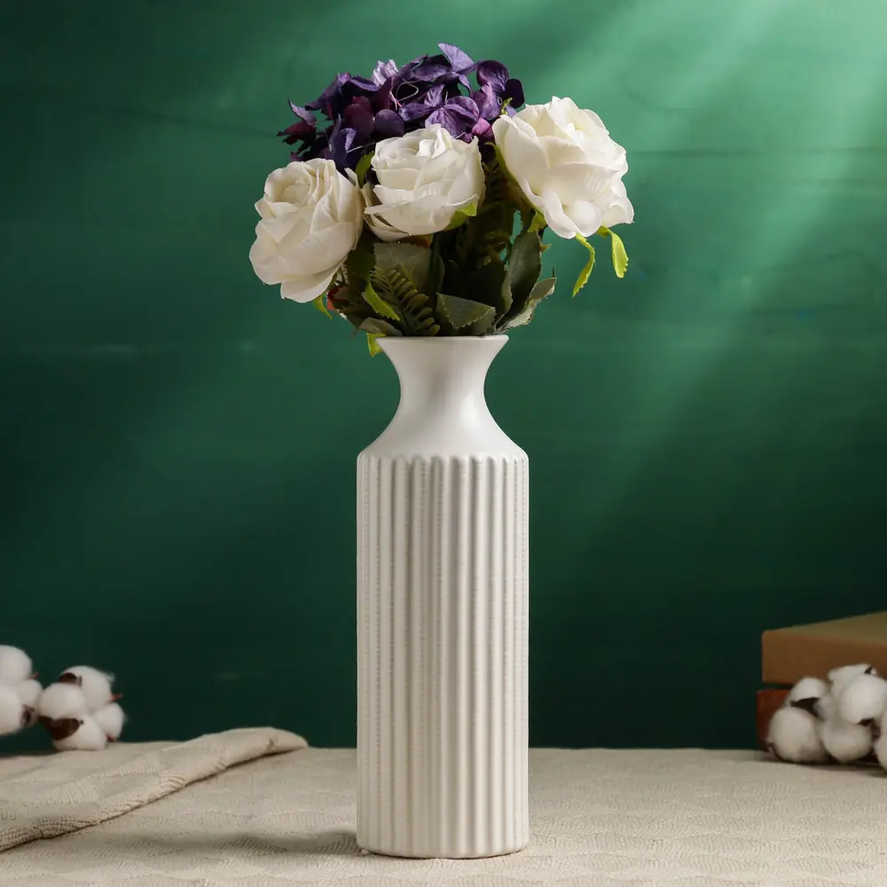 Фото 4 Ваза Сима-ленд Ингер керамика цвет белый 26 см Фото 4 Ваза Сима-ленд Ингер керамика цвет белый 26 см