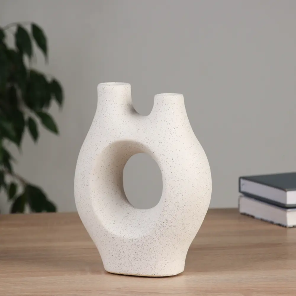 Фото 2 Ваза Сима-ленд Отто керамика цвет белый 8 см