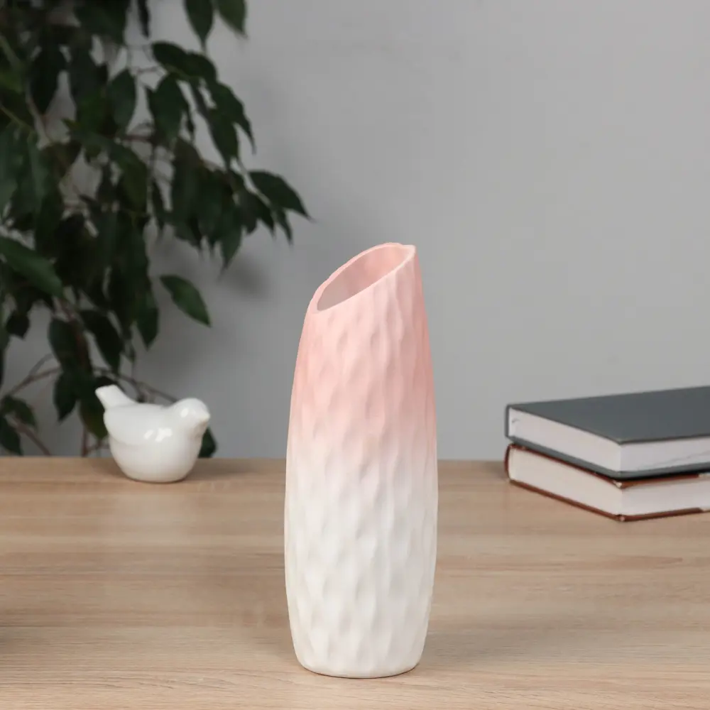 Фото 2 Ваза Сима-ленд Теган керамика цвет розовый 8.5 см