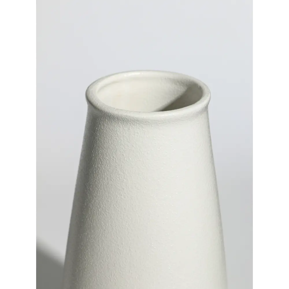 Фото 7 Ваза Сима-ленд Шерон классика керамика цвет белый 10 см Фото 7 Ваза Сима-ленд Шерон классика керамика цвет белый 10 см