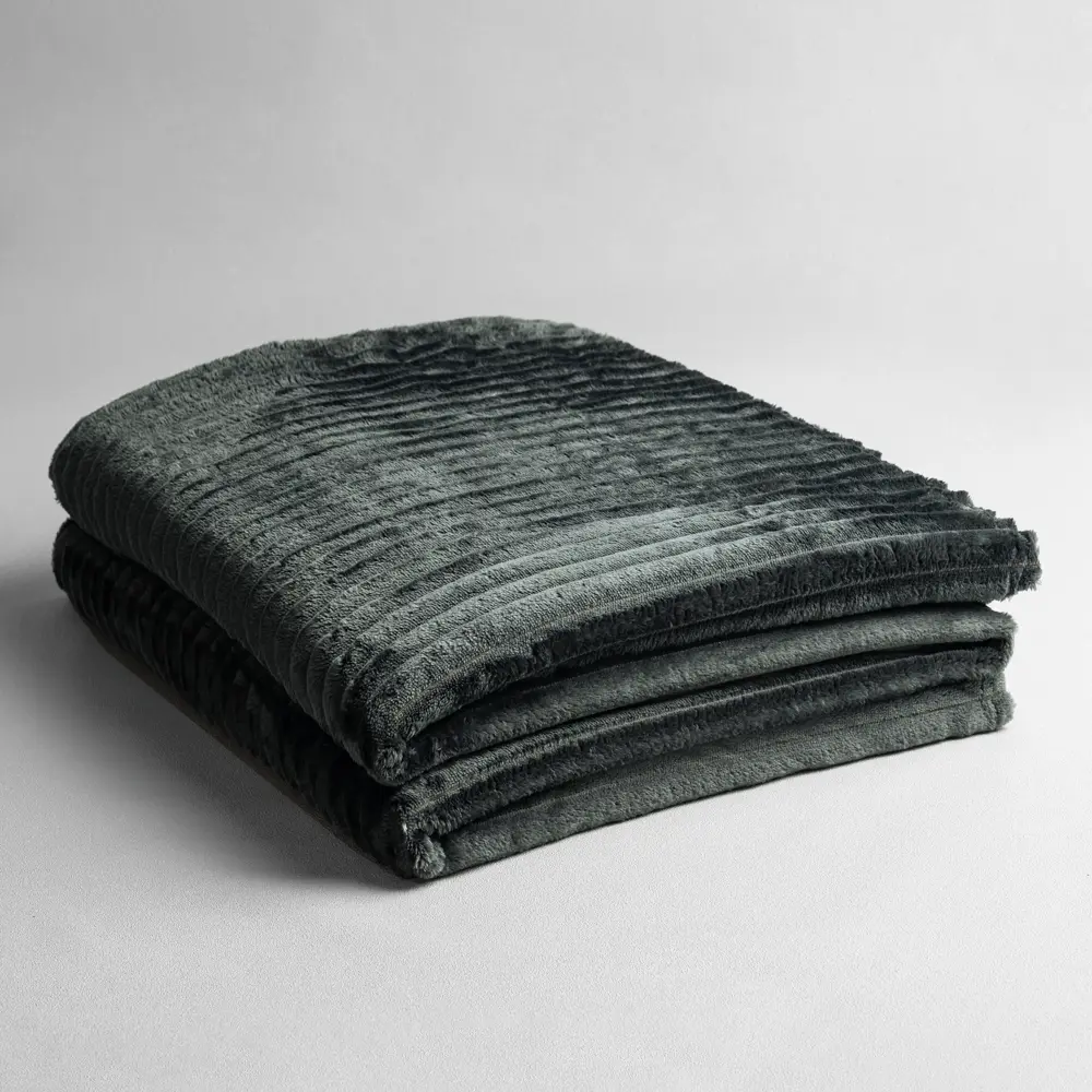 Фото 2 Плед Line 150x200 см велсофт цвет графит Paris 2 Фото 2 Плед Line 150x200 см велсофт цвет графит Paris 2