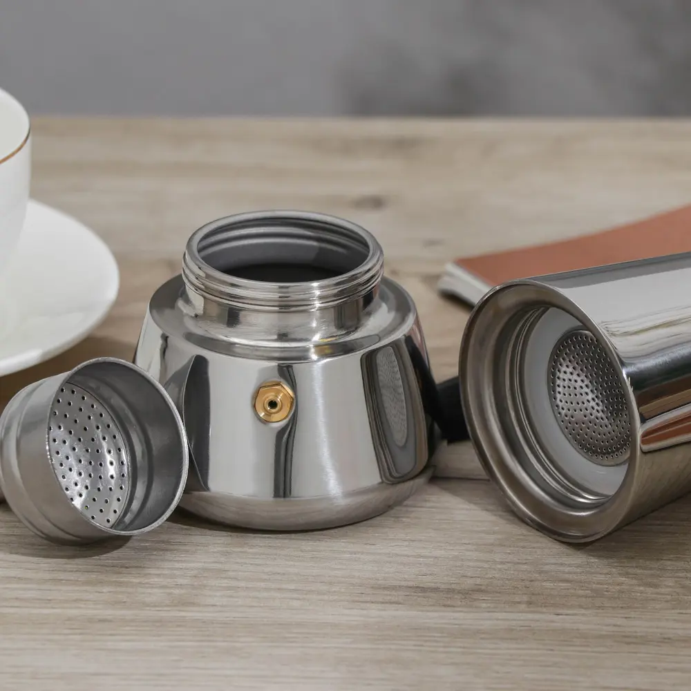 Фото 4 Гейзерная кофеварка Magistro Classic 100 мл 1 чашка пластик и металл цвет сталь Фото 4 Гейзерная кофеварка Magistro Classic 100 мл 1 чашка пластик и металл цвет сталь