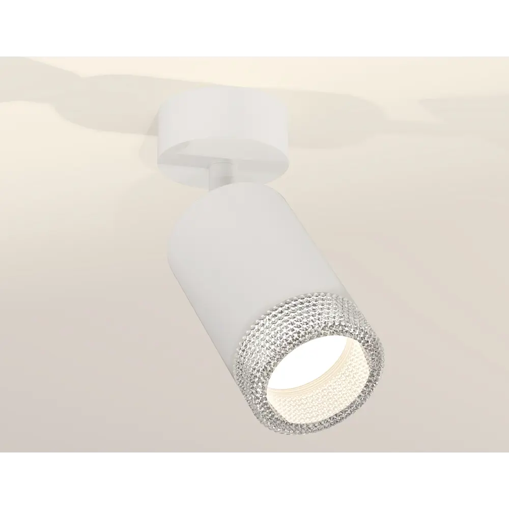 Фото Светильник точечный накладной Ambrella light Diy system complects XM6312001 GU5.3 цвет белый Фото Светильник точечный накладной Ambrella light Diy system complects XM6312001 GU5.3 цвет белый