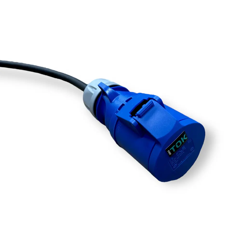 Фото 3 Удлинитель-шнур Itok i-CONNECT-PRO-SUS-KG-340-VR-220-3-44-25 3x4 25 м 1 розетка 7000 Вт с заземлением IP44 цвет синий/серый/черный Фото 3 Удлинитель-шнур Itok i-CONNECT-PRO-SUS-KG-340-VR-220-3-44-25 3x4 25 м 1 розетка 7000 Вт с заземлением IP44 цвет синий/серый/черный