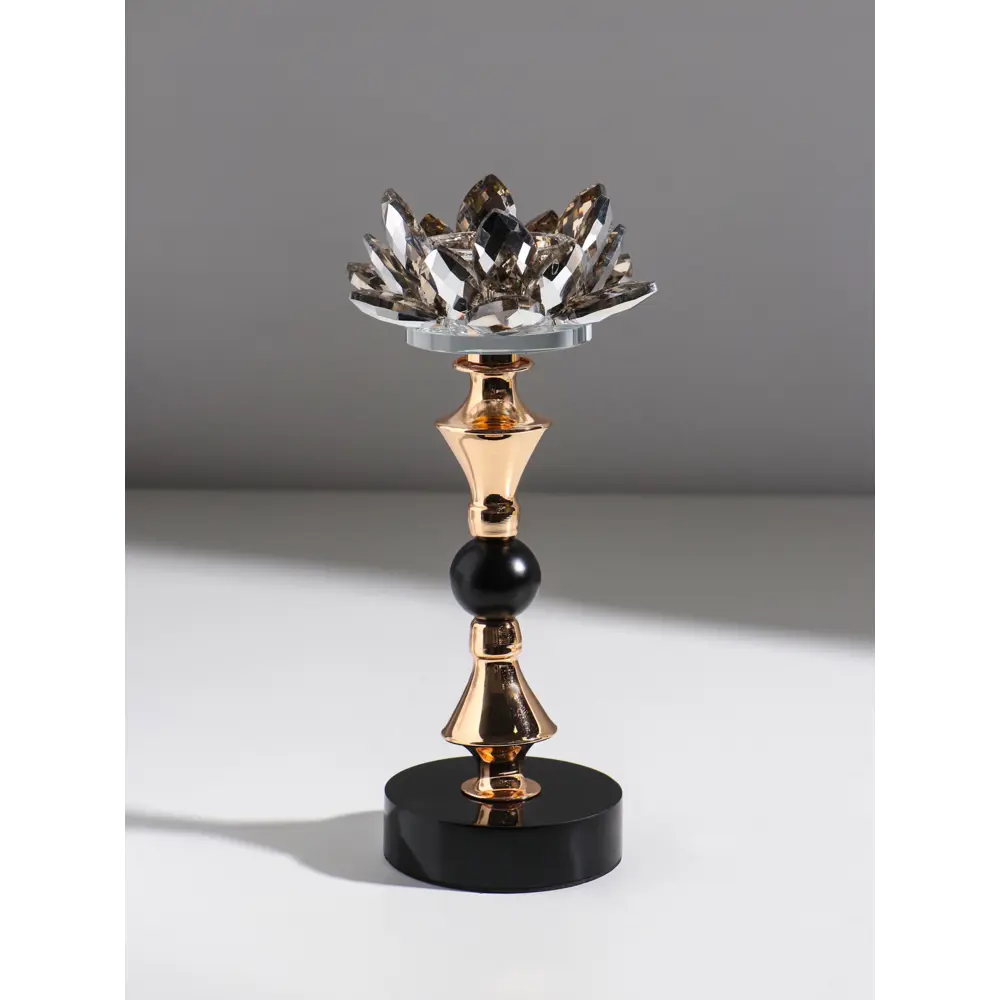 Фото 2 Подсвечник Сима-ленд Лотос чёрно-золотой 8x22 см Фото 2 Подсвечник Сима-ленд Лотос чёрно-золотой 8x22 см