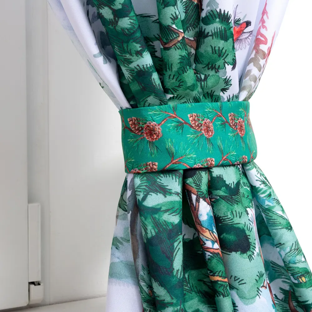 Фото 4 Комплект штор на шторной ленте для кухни Этель Новогодний лес 145x180 см 2 шт цвет белый Фото 4 Комплект штор на шторной ленте для кухни Этель Новогодний лес 145x180 см 2 шт цвет белый