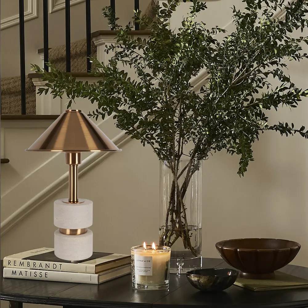 Фото 5 Настольная лампа Loft it Travertine 10444T-B Фото 5 Настольная лампа Loft it Travertine 10444T-B