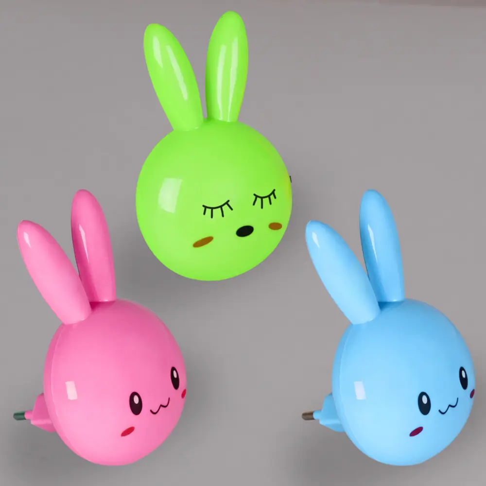 Фото 3 Ночник в розетку светодиодный Reluce 77777-0.2-01 с выключателем Фото 3 Ночник в розетку светодиодный Reluce 77777-0.2-01 с выключателем