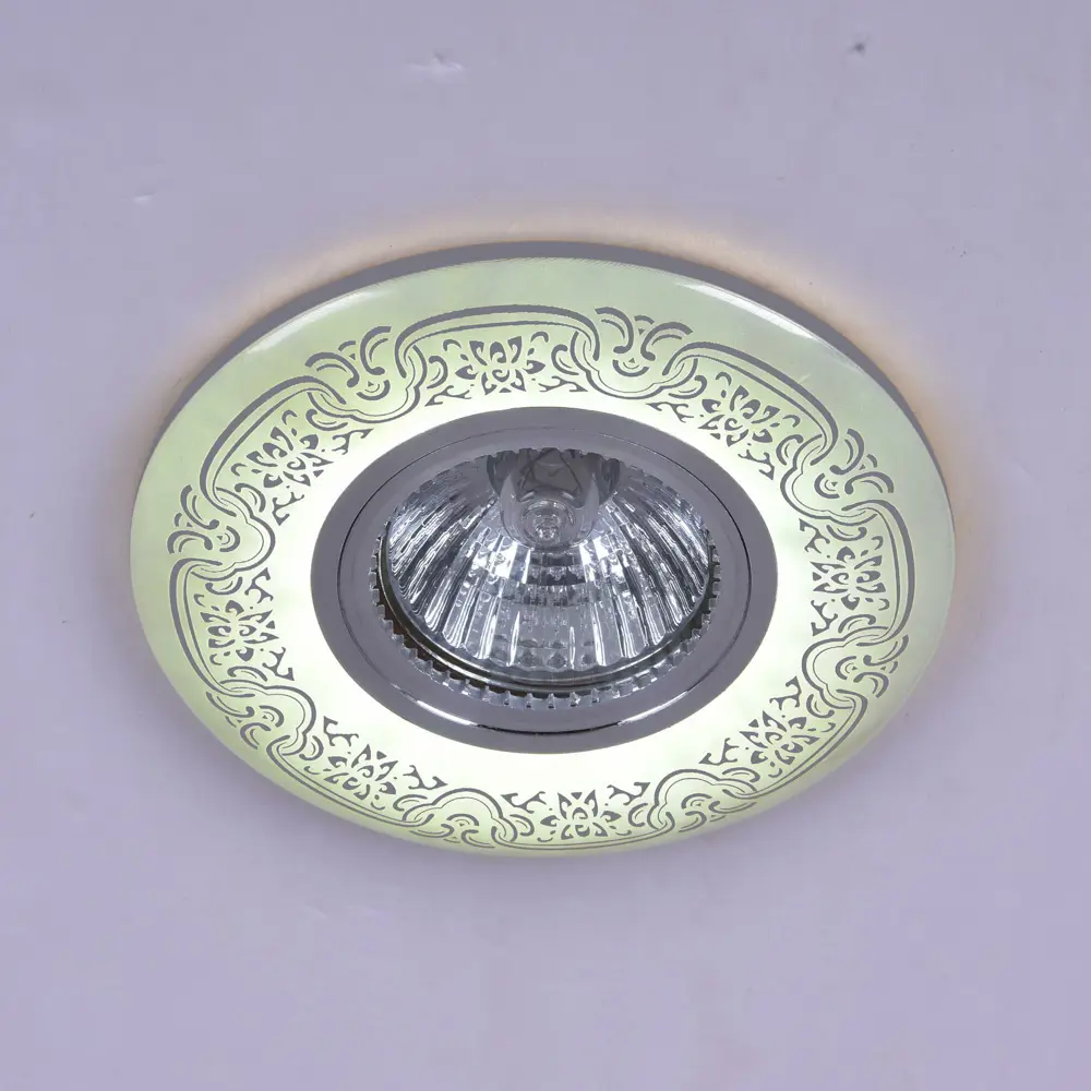 Фото 3 Светильник точечный встраиваемый Reluce 09502-9.0-001mn mr16+led3w wh-cr под отверстие 65 мм GU5.3 цвет хром/белый Фото 3 Светильник точечный встраиваемый Reluce 09502-9.0-001mn mr16+led3w wh-cr под отверстие 65 мм GU5.3 цвет хром/белый