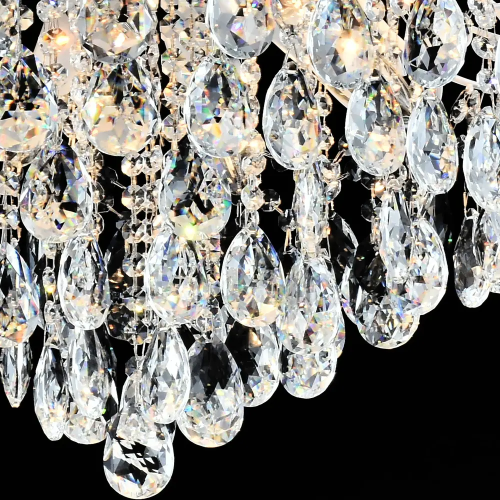 Фото 2 Люстра потолочная Reluce 4024 Rlc_04024-0.3-07_wh_silver_pn_rgb 7 ламп 11 м² цвет белый Фото 2 Люстра потолочная Reluce 4024 Rlc_04024-0.3-07_wh_silver_pn_rgb 7 ламп 11 м² цвет белый