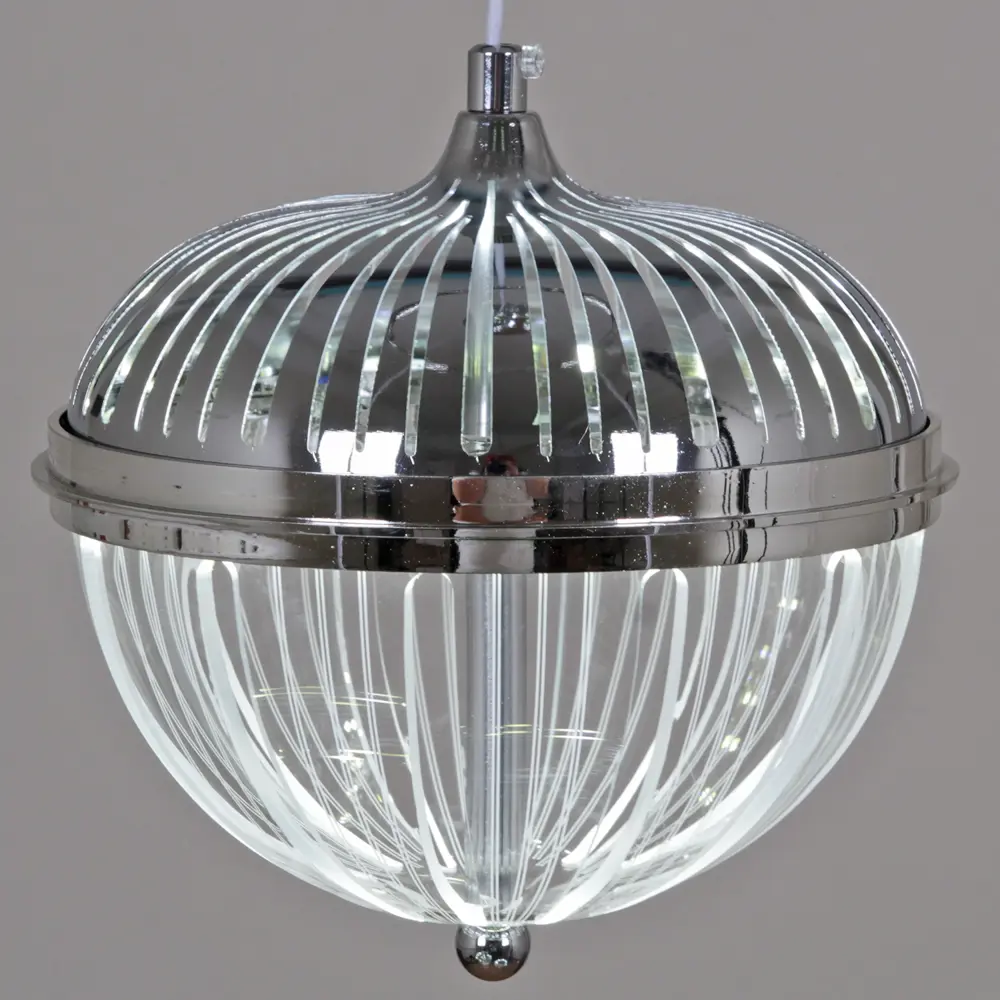 Фото 3 Светильник подвесной светодиодный Reluce 5859 Rlc_05859-0.9-03_cr 12 м² нейтральный белый свет цвет хром/прозрачный Фото 3 Светильник подвесной светодиодный Reluce 5859 Rlc_05859-0.9-03_cr 12 м² нейтральный белый свет цвет хром/прозрачный