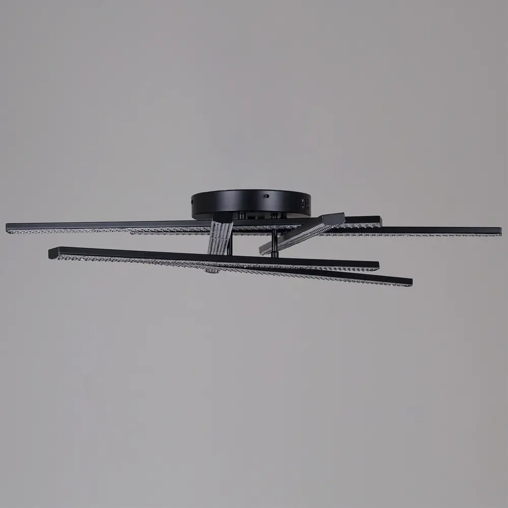 Фото 6 Люстра потолочная светодиодная Reluce RLC_77138-0.3-06 с пультом управления 26 м² регулируемый белый свет цвет прозрачный/черный Фото 6 Люстра потолочная светодиодная Reluce RLC_77138-0.3-06 с пультом управления 26 м² регулируемый белый свет цвет прозрачный/черный