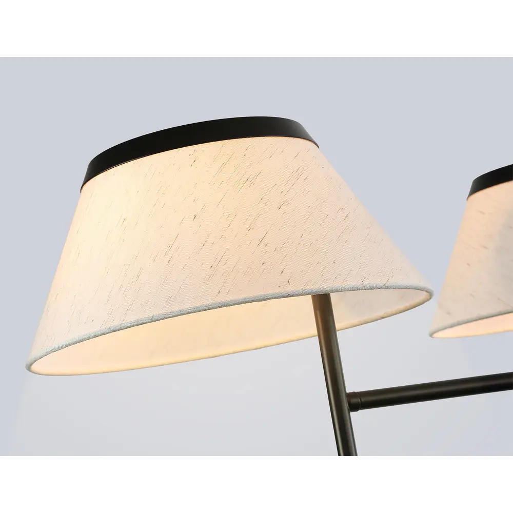 Фото 5 Светильник подвесной Ambrella light High light Lh72451* 3 лампы 10 м² цвет белый/черный Фото 5 Светильник подвесной Ambrella light High light Lh72451* 3 лампы 10 м² цвет белый/черный