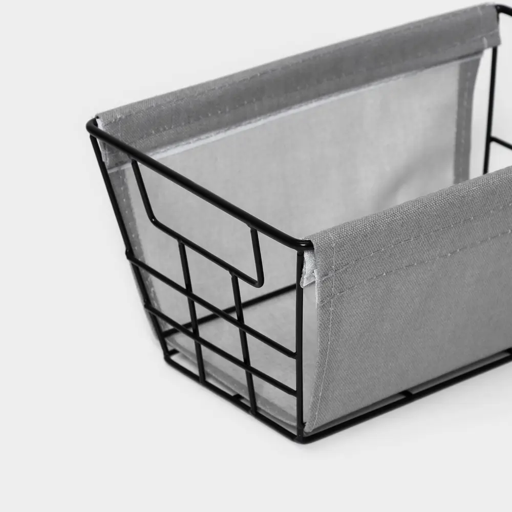 Фото 3 Корзина Ladom 15x12x25 см пластик цвет серый Фото 3 Корзина Ladom 15x12x25 см пластик цвет серый