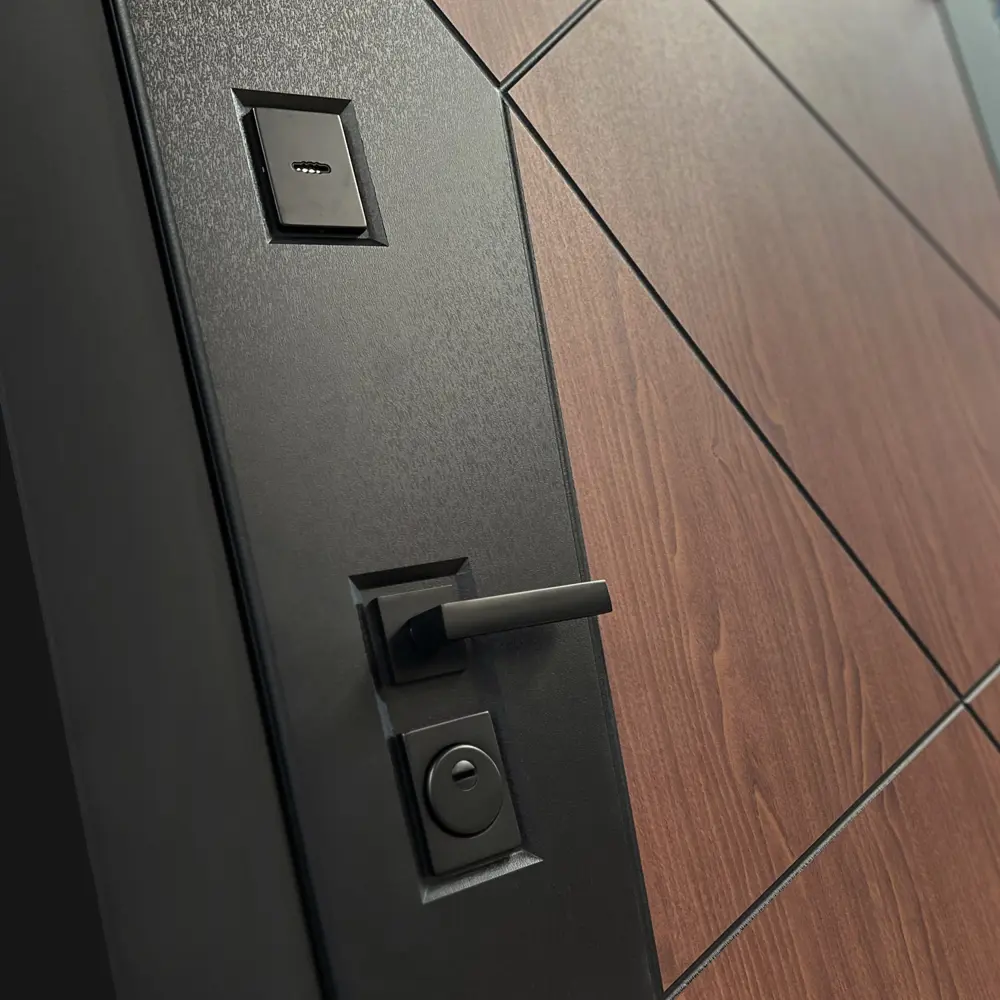 Фото 3 Входная дверь Bunker Бункер BN-14 правый 205x88см цвет орех американский/лайт грей софт с панелью ФЛ-649 Фото 3 Входная дверь Bunker Бункер BN-14 правый 205x88см цвет орех американский/лайт грей софт с панелью ФЛ-649