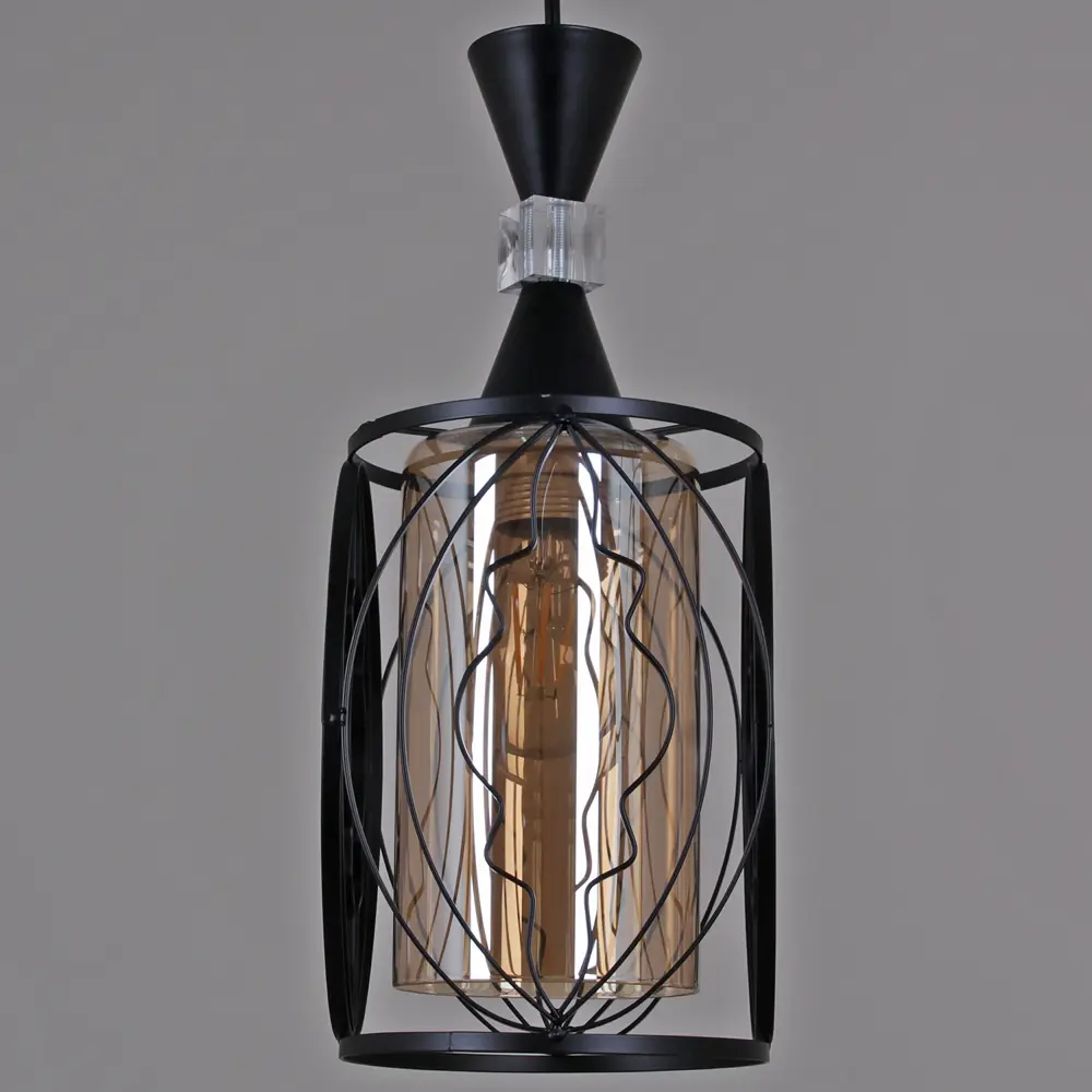 Фото 4 Светильник подвесной Reluce 5366 05366-0.9-03 bk 3 лампы 5 м² цвет тонированный/черный Фото 4 Светильник подвесной Reluce 5366 05366-0.9-03 bk 3 лампы 5 м² цвет тонированный/черный