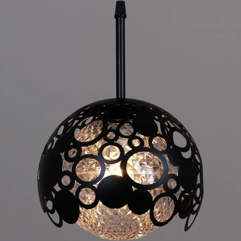 Фото 3 Светильник подвесной Reluce 5911 05911-0.9-03 bk 3 лампы 8 м² цвет прозрачный/черный Фото 3 Светильник подвесной Reluce 5911 05911-0.9-03 bk 3 лампы 8 м² цвет прозрачный/черный