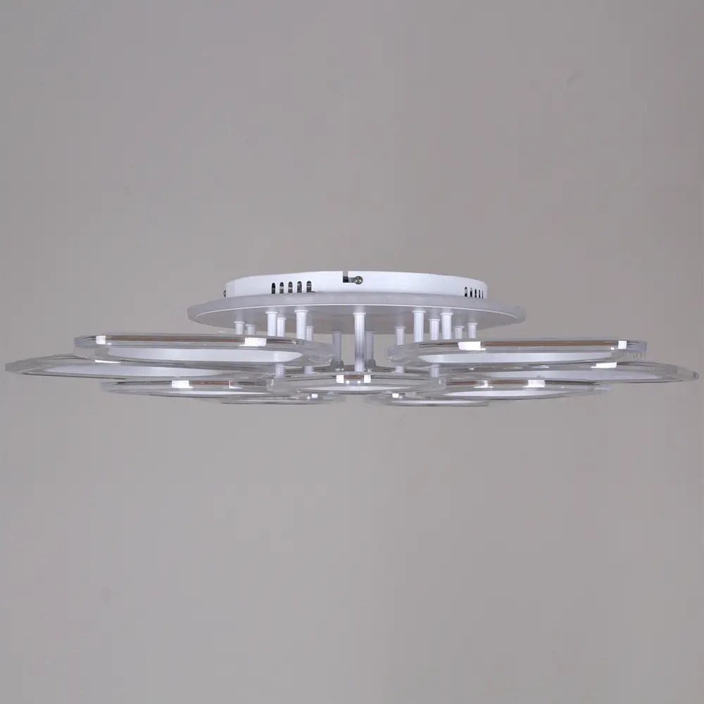 Фото 8 Люстра потолочная светодиодная Reluce 09827-3.3-5+5A WH (RGB) с пультом управления 32 м² регулируемый белый свет цвет белый/прозрачный Фото 8 Люстра потолочная светодиодная Reluce 09827-3.3-5+5A WH (RGB) с пультом управления 32 м² регулируемый белый свет цвет белый/прозрачный