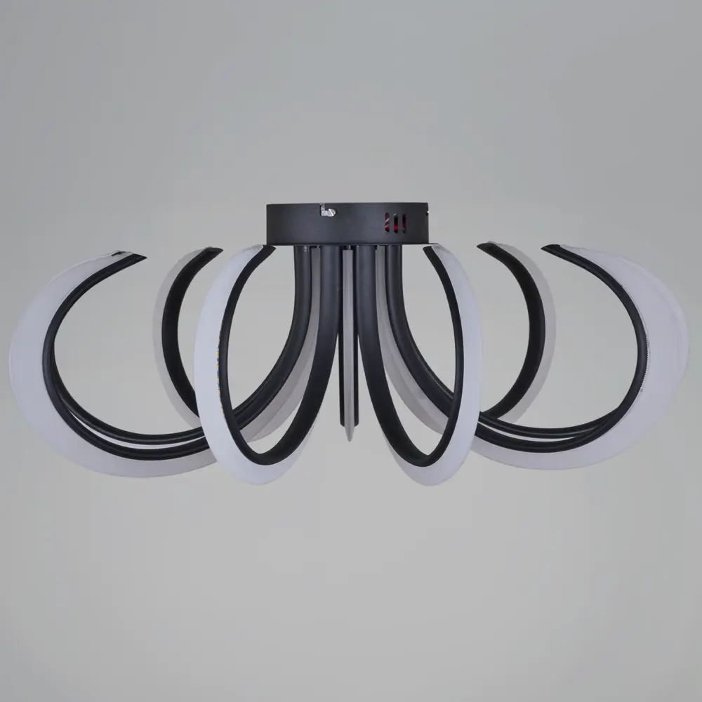 Фото 5 Люстра потолочная светодиодная Reluce 74390-0.3-09L black с пультом управления 32 м² регулируемый белый свет цвет белый/черный