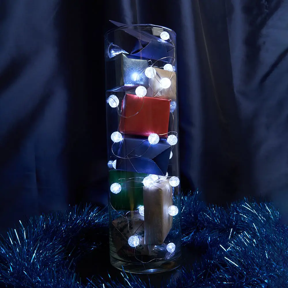 Фото Электрогирлянда Feron CL565 Лед шарики нить 3 м 30 ламп холодный белый