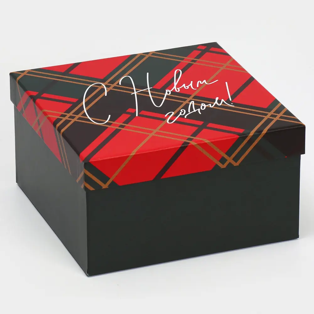 Фото 5 Бумага подарочная Дарите счастье 22 см x 22 см x 13 см красный Фото 5 Бумага подарочная Дарите счастье 22 см x 22 см x 13 см красный