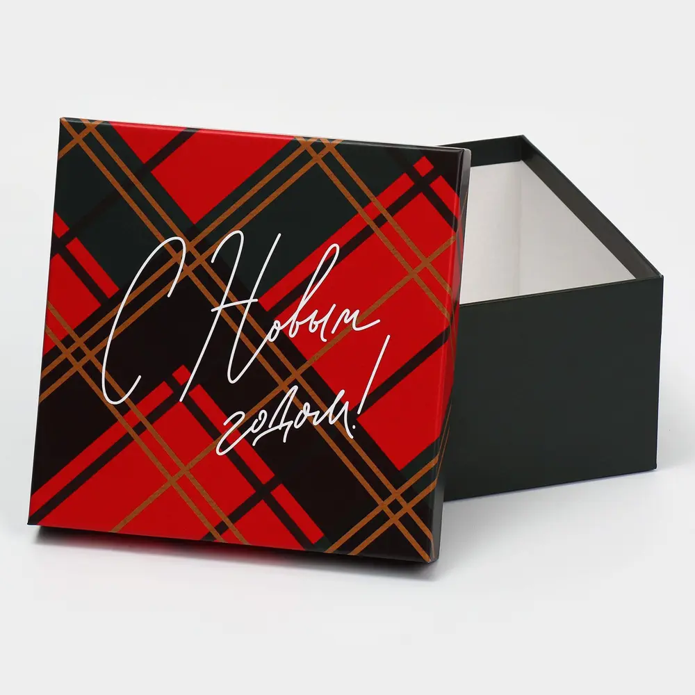 Фото 6 Бумага подарочная Дарите счастье 22 см x 22 см x 13 см красный Фото 6 Бумага подарочная Дарите счастье 22 см x 22 см x 13 см красный