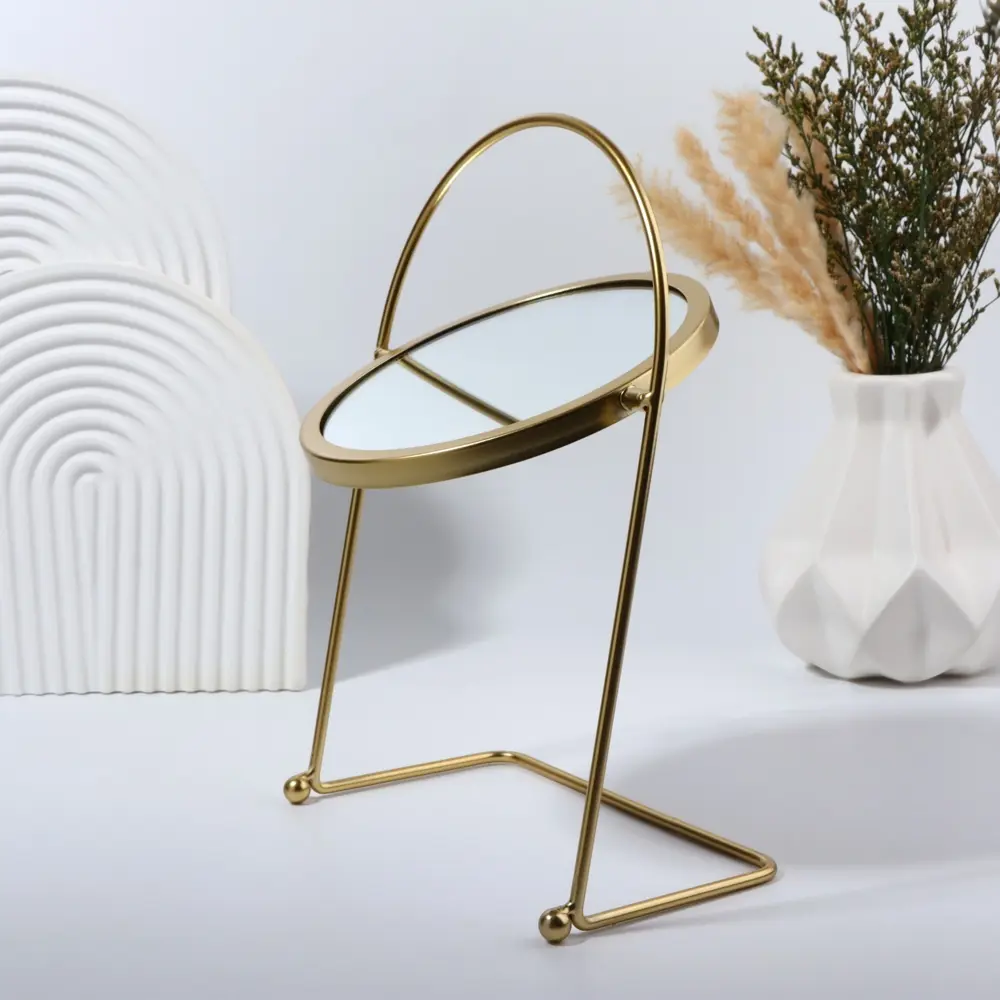 Фото 4 Зеркало QF Богема 10499599 настольное круг d14.5/29x20.5x11см металл золото Фото 4 Зеркало QF Богема 10499599 настольное круг d14.5/29x20.5x11см металл золото