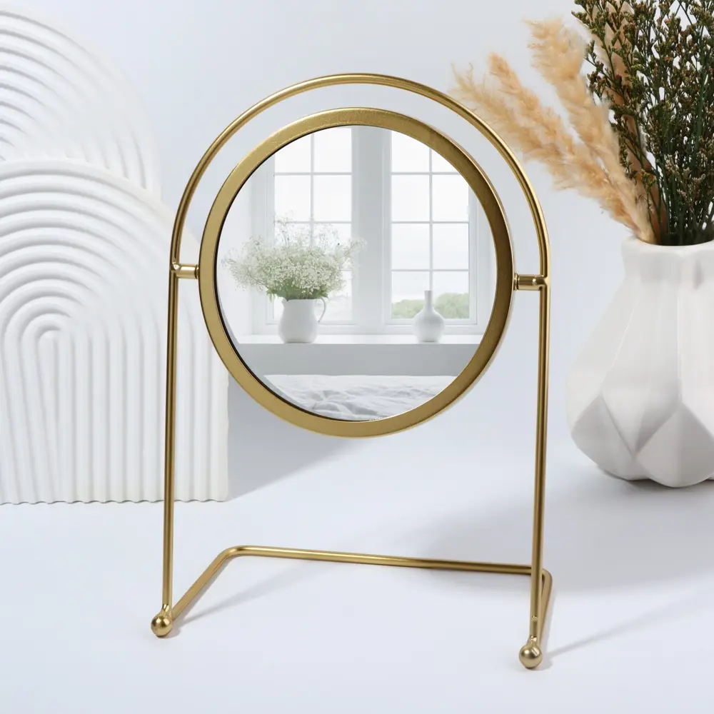 Фото 3 Зеркало QF Богема 10499599 настольное круг d14.5/29x20.5x11см металл золото Фото 3 Зеркало QF Богема 10499599 настольное круг d14.5/29x20.5x11см металл золото