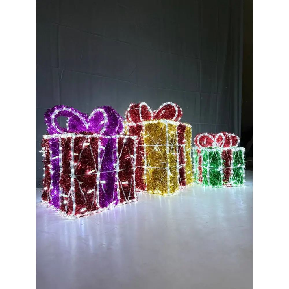 Фото 14 Электрическая светящаяся фигура Эйджи 885522 Набор подарков разноцветный