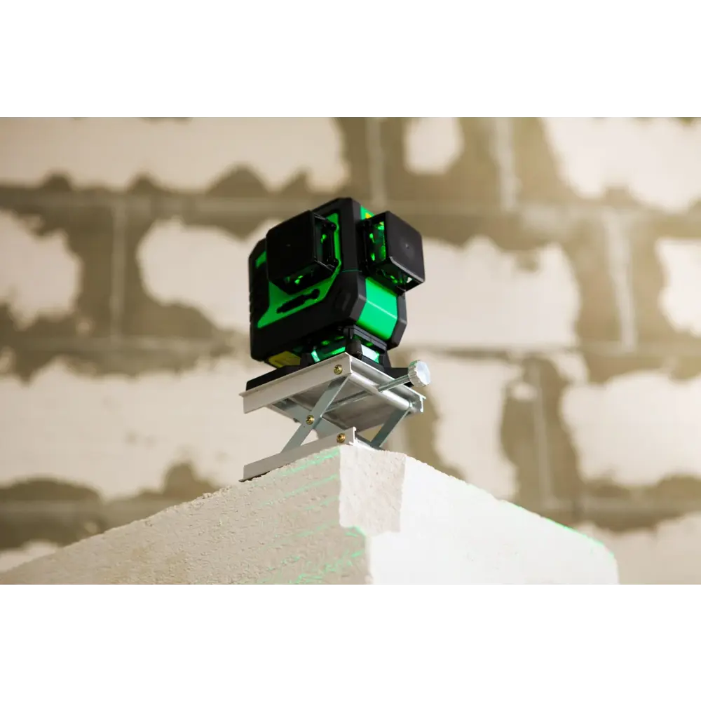 Фото 18 Уровень лазерный Instrumax Greenliner 3-360/B Зеленый, дальность до 40 м Фото 18 Уровень лазерный Instrumax Greenliner 3-360/B Зеленый, дальность до 40 м