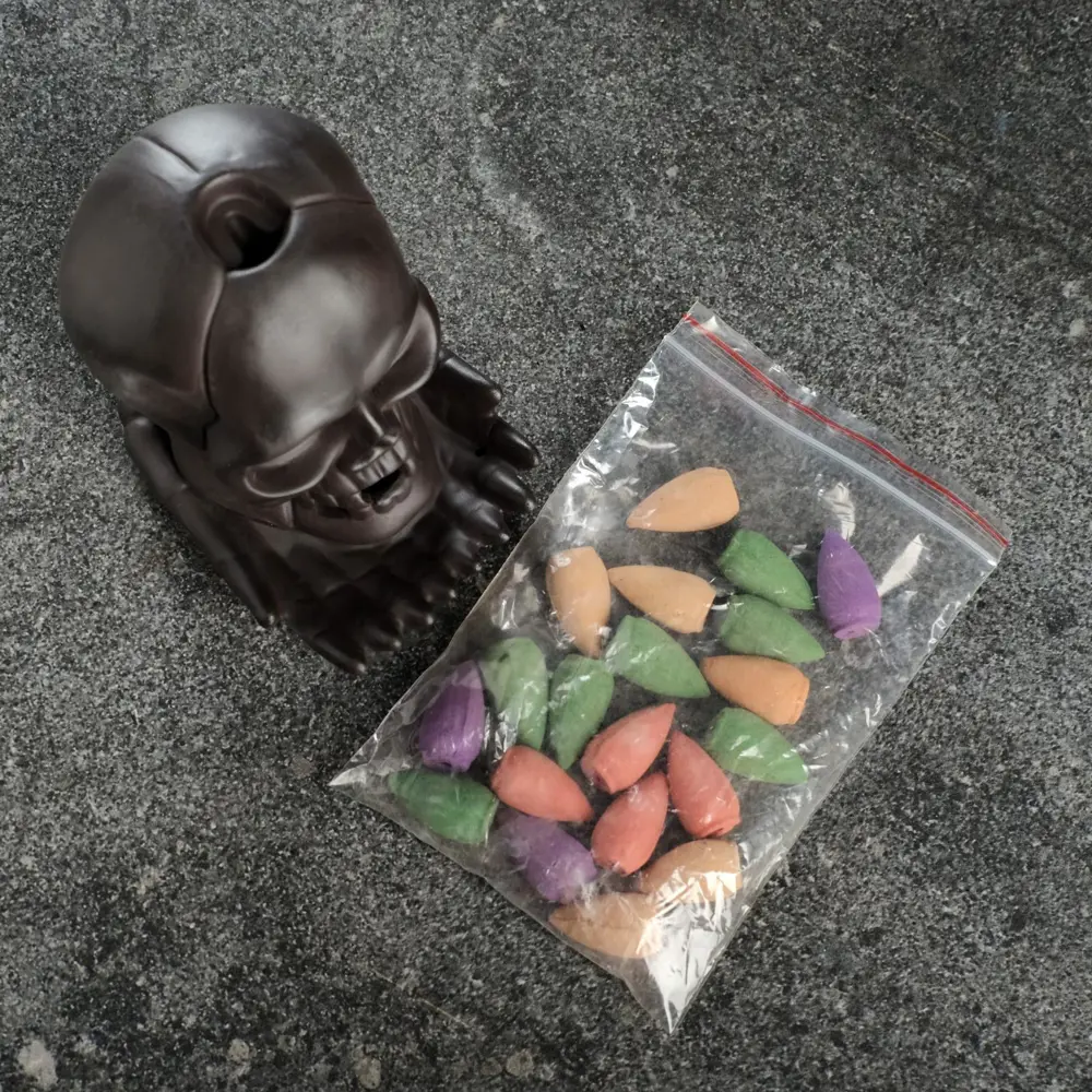 Фото 6 Подставка для благовоний Take it easy Набор благовоний Череп Фото 6 Подставка для благовоний Take it easy Набор благовоний Череп