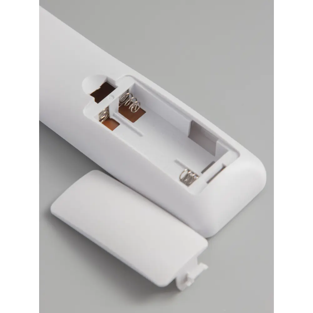 Фото 11 Светильник потолочный светодиодный Lucety Сима-ленд 10935391 3 м² регулируемый белый свет цвет белый Фото 11 Светильник потолочный светодиодный Lucety Сима-ленд 10935391 3 м² регулируемый белый свет цвет белый